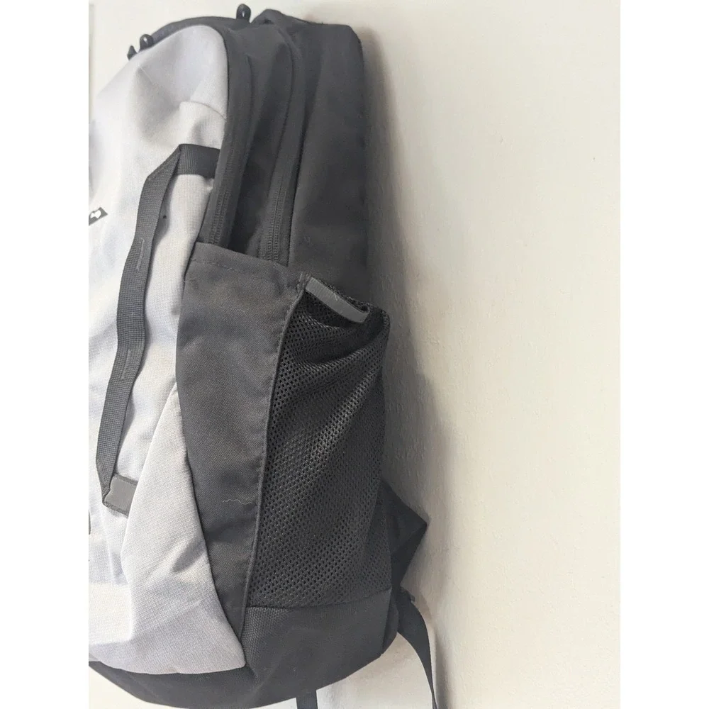 The North Face Stalwart Savage Logo Backpack Gray &‎ Black 26L   15